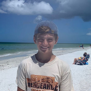 Meet your Posher, Travis